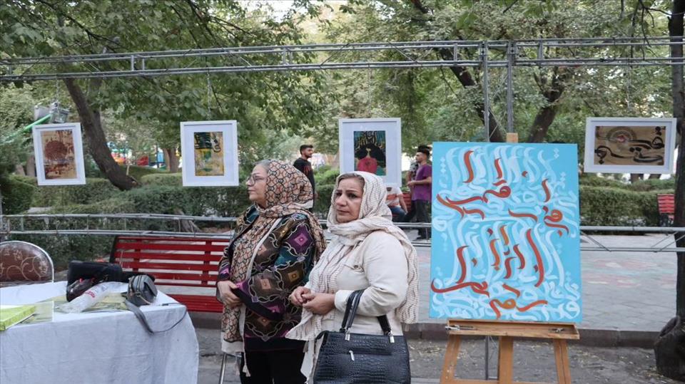 برگزاری نمایشگاه آثار کالیگرافی در پارک ملت مراغه